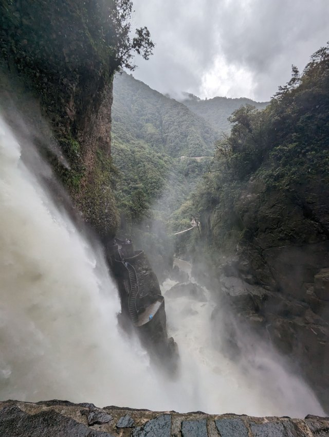 Devil's Cauldron mist
